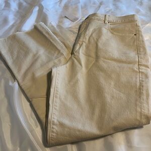 Ann Taylor cropped off white jeans